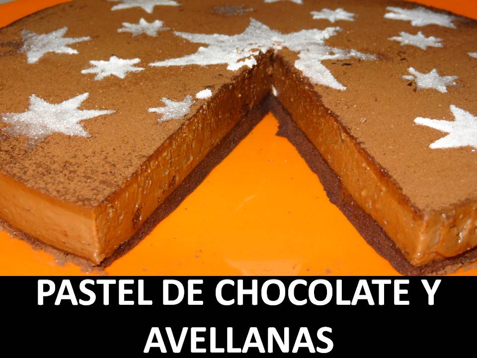 Pastel de chocolate y avellanas